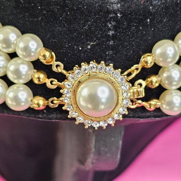 Vintage Faux Pearl Triple Strand Necklace With Ornate Gold Tone Clasp Choker - Picture 7 of 10